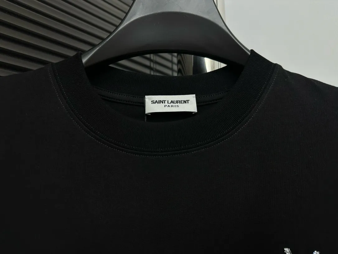 ￼ 【YSL】 25ss Classiclogo t Classic 260g ! ， ，os ， ， Same Style。 ：Black，White Size：XS-L